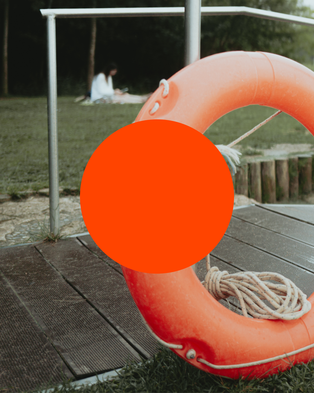 Graphic depicting a hexagonal cropped photo of an interior room design with grid lines along its borders.